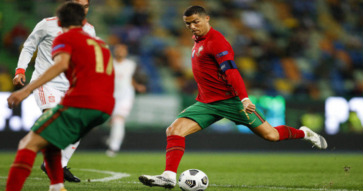 罗贝勒斯vs韦斯卡B队直播_罗贝勒斯vs韦斯卡B队直播免费看_免费高清罗贝勒斯vs韦斯卡B队直播赛事-24直播